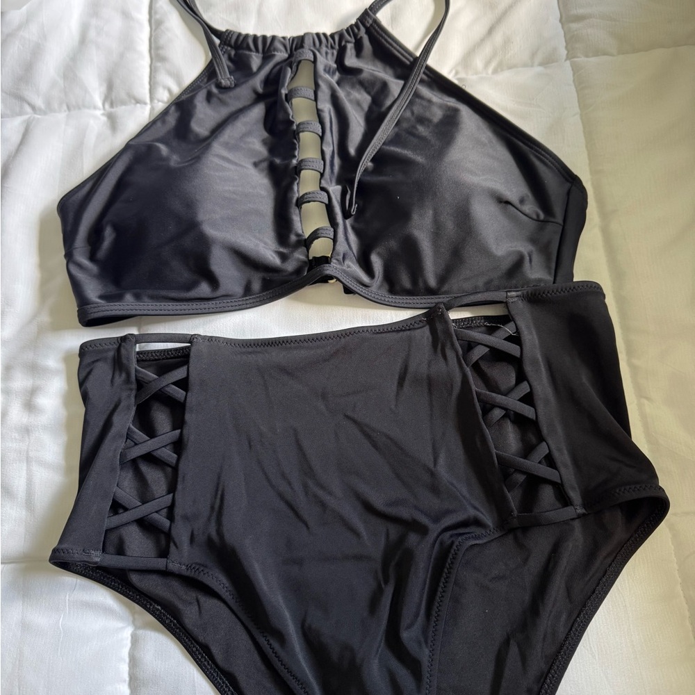 Shade & Shore Dark Bikini Top